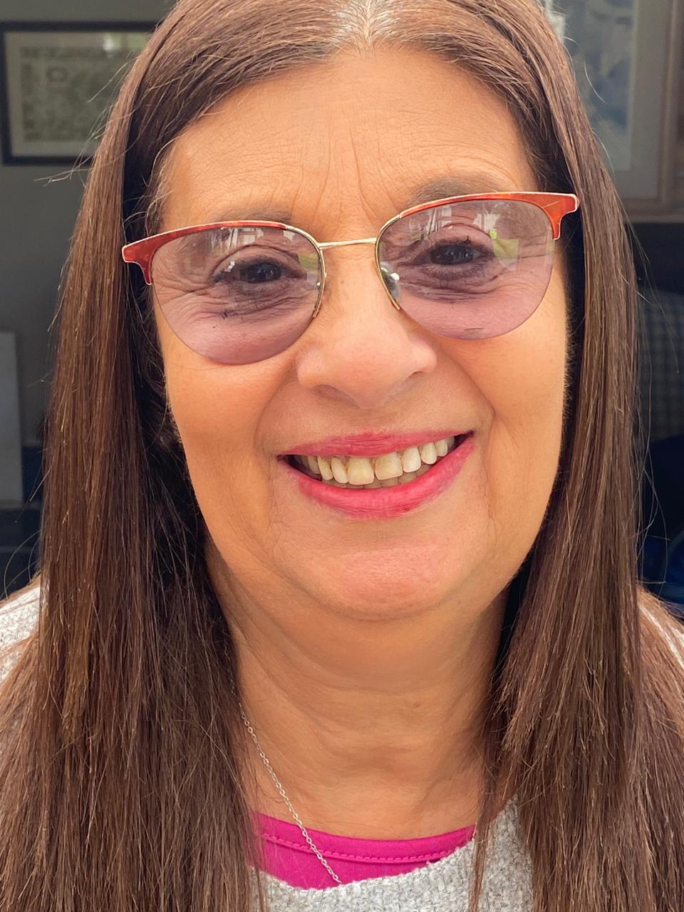 Pra. Yanel Da Silva de Denes